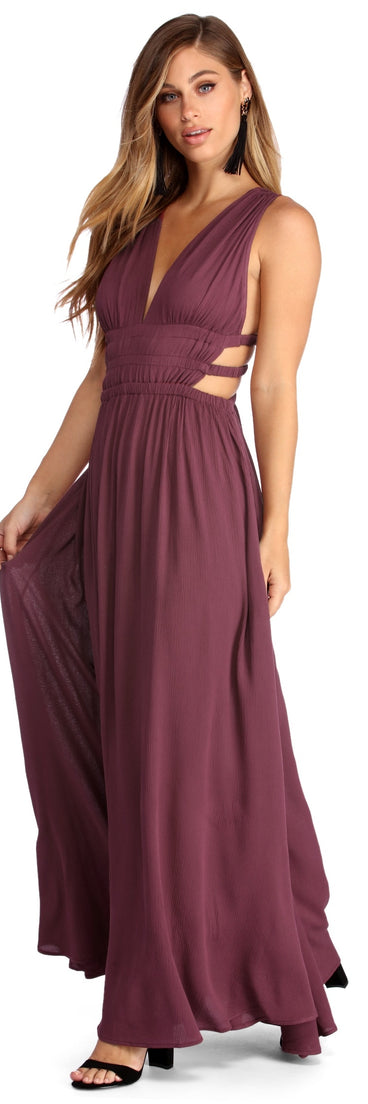 Stylish Stunner Maxi Dress is a stunning choice for a bridesmaid dress or maid of honor dress, and to feel beautiful at Homecoming 2023, fall or winter weddings, formals, & military balls!