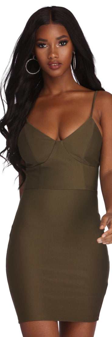 You’ll make a statement in Stunning Beauty Mini Dress as an NYE club dress, a tight dress for holiday parties, sexy clubwear, or a sultry bodycon dress for that fitted silhouette.