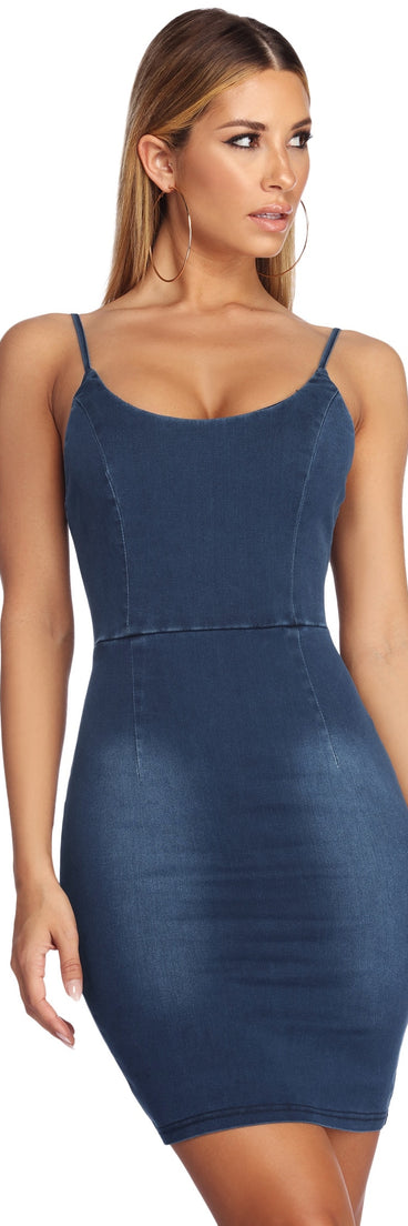 Denim For Days Mini Dress is a trendy pick to create 2023 festival outfits, festival dresses, outfits for concerts or raves, and complete your best party outfits!