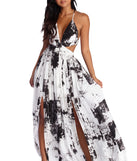 Artist's Muse Chiffon Maxi Dress is a trendy pick to create 2023 festival outfits, festival dresses, outfits for concerts or raves, and complete your best party outfits!