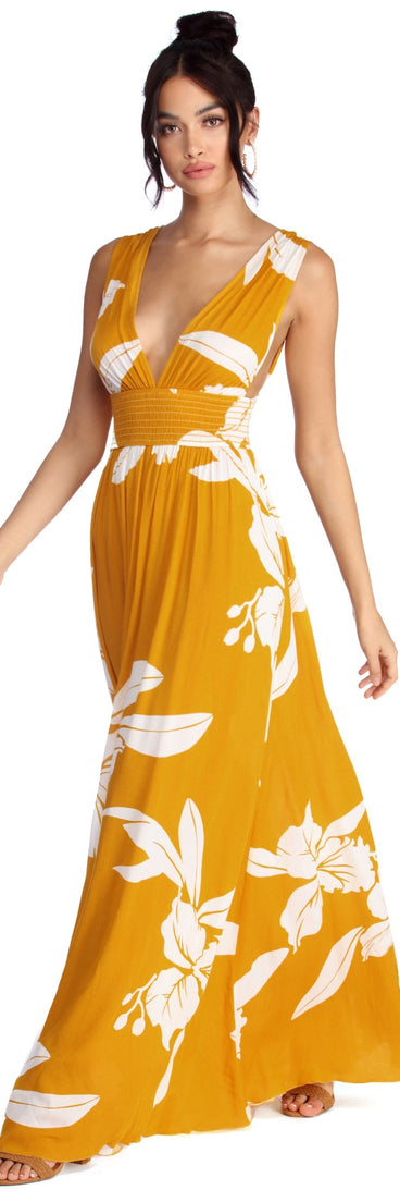 Take The Plunge Floral Maxi Dress creates the perfect spring wedding guest dress or cocktail attire with stylish details in the latest trends for 2023!