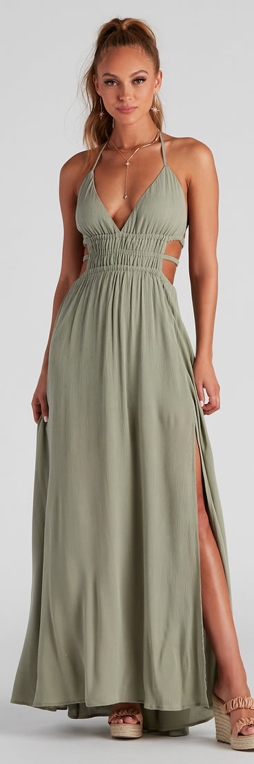 You will feel beautiful in the Ready Set Vacay Gauze Maxi Dress as your long dress for any semi-formal or formal holiday party, NYE dress outfit, or pick this stunning style as your gown for any seasonal celebration.