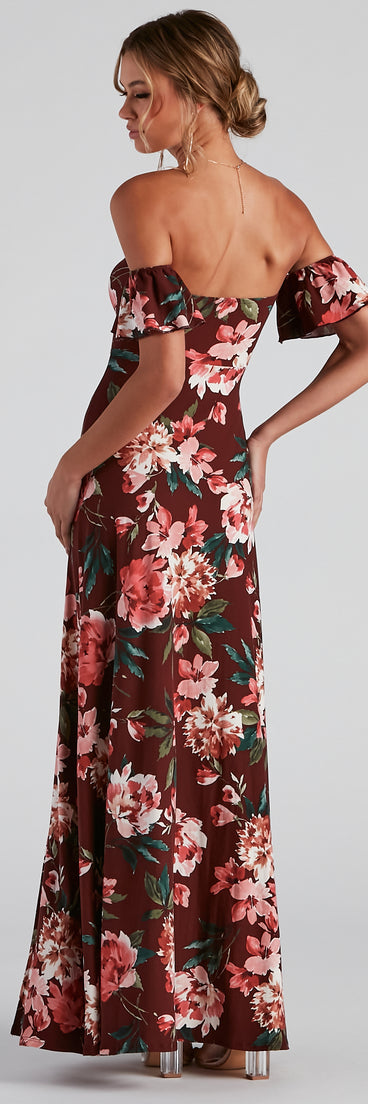 Total Beauty Floral Maxi Dress creates the perfect spring wedding guest dress or cocktail attire with stylish details in the latest trends for 2023!