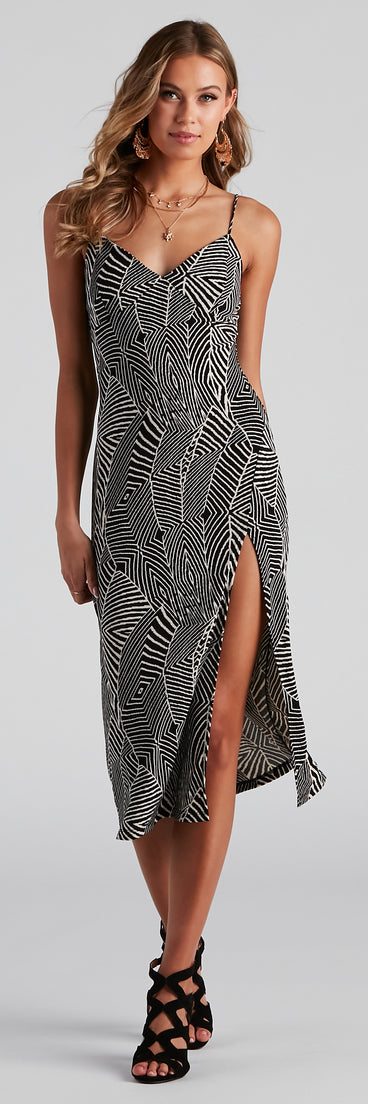 Call of The Wild Midi Slit Dress is a trendy pick to create 2023 festival outfits, festival dresses, outfits for concerts or raves, and complete your best party outfits!