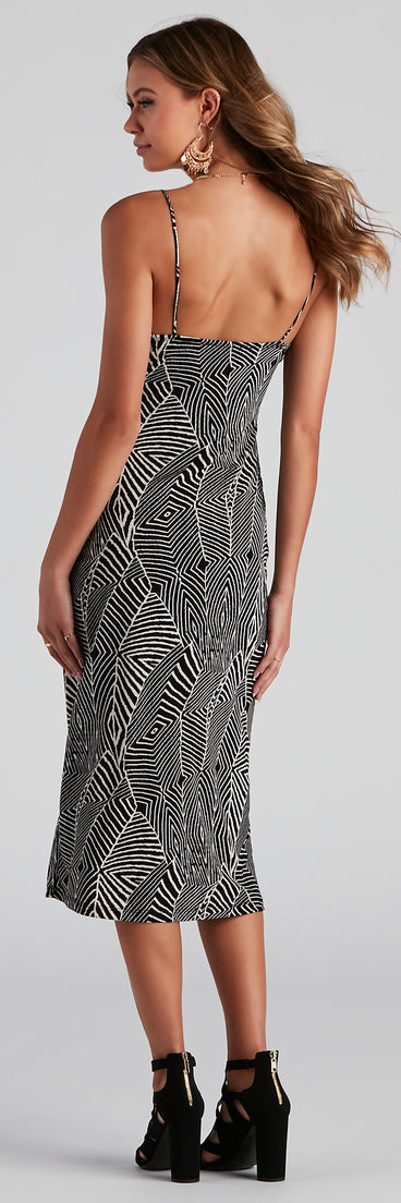 Call of The Wild Midi Slit Dress is a trendy pick to create 2023 festival outfits, festival dresses, outfits for concerts or raves, and complete your best party outfits!