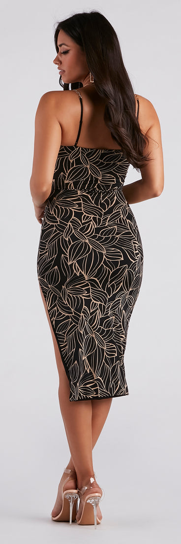 Tropical Fun Chain Strap Midi Dress creates the perfect summer wedding guest dress or cocktail party dresss with stylish details in the latest trends for 2023!