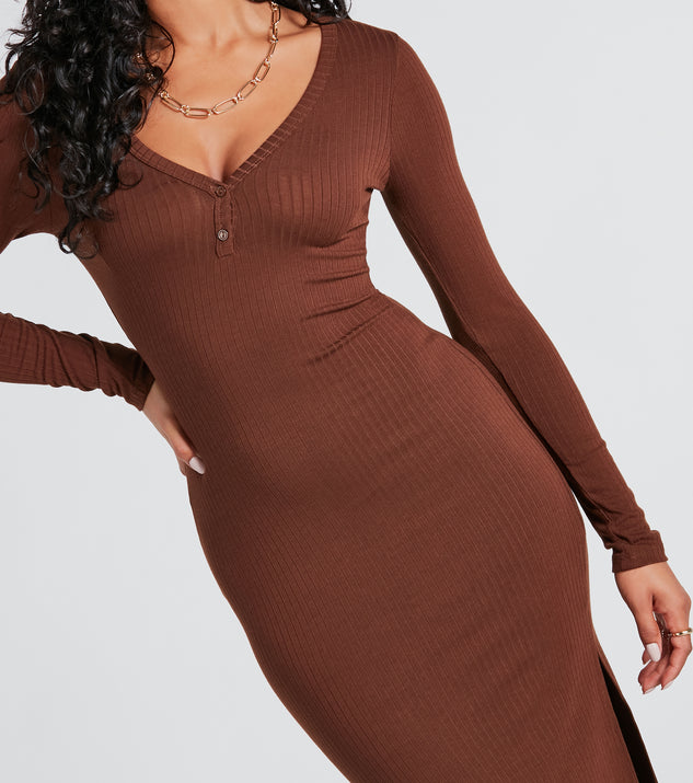 Change Of Season Long Sleeve Midi Dress creates spring wedding guest dress with stylish details, the perfect midi dress for graduation, or for a cocktail party look in the latest midi-length trends for 2024!