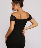 Lust For Lace Mini Dress is the perfect Homecoming look pick with on-trend details to make the 2023 HOCO dance your most memorable event yet!