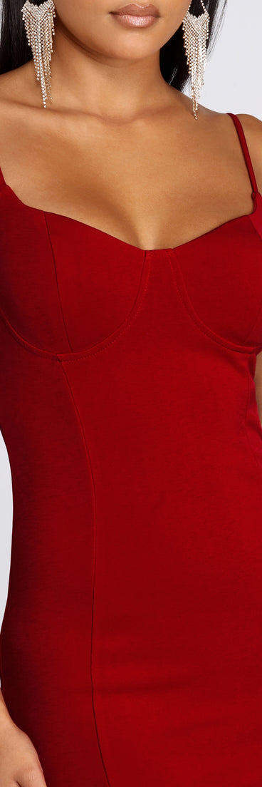 Sweet Intentions Midi Dress is the perfect Homecoming look pick with on-trend details to make the 2023 HOCO dance your most memorable event yet!