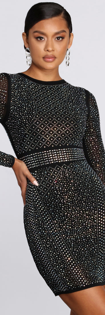You’ll make a statement in Can You Handle It Dress as an NYE club dress, a tight dress for holiday parties, sexy clubwear, or a sultry bodycon dress for that fitted silhouette.