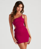 You’ll make a statement in Mesh Allure One-Shoulder Dress as an NYE club dress, a tight dress for holiday parties, sexy clubwear, or a sultry bodycon dress for that fitted silhouette.