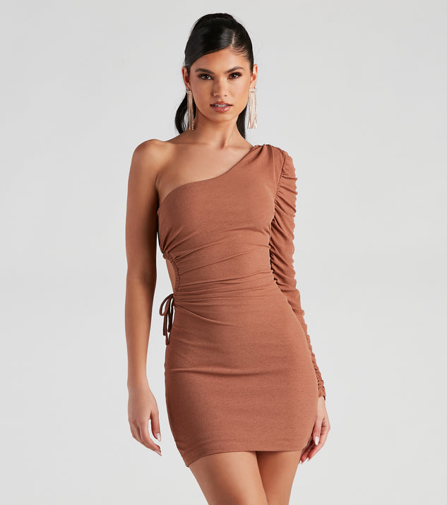 You’ll make a statement in Arm Candy One Shoulder Mini Dress as an NYE club dress, a tight dress for holiday parties, sexy clubwear, or a sultry bodycon dress for that fitted silhouette.
