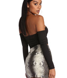 With fun and flirty details, Off To Party Crop Top shows off your unique style for a trendy outfit for the summer season!