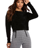 With fun and flirty details, Chenille With You Pullover Top shows off your unique style for a trendy outfit for the summer season!