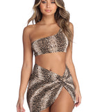 Such A Charmer Crop Top is a trendy pick to create 2023 festival outfits, festival dresses, outfits for concerts or raves, and complete your best party outfits!