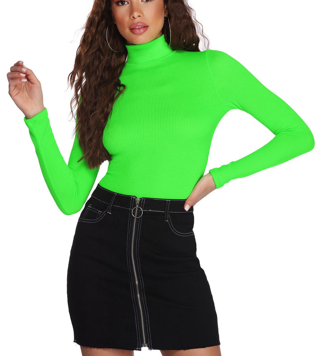 Electric Zone Neon Turtleneck