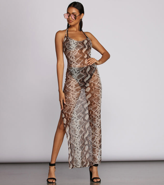 With fun and flirty details, Coldhearted Mesh Cover Up shows off your unique style for a trendy outfit for the summer season!