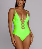 With fun and flirty details, Live Underwire Lace-Up Bodysuit shows off your unique style for a trendy outfit for the summer season!