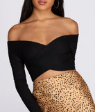 With fun and flirty details, Wrapped In Style Crop Top shows off your unique style for a trendy outfit for the summer season!