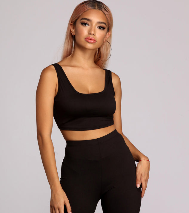 You’ll look stunning in the Always On My Mind Crop Top when paired with its matching separate to create a glam clothing set perfect for a New Year’s Eve Party Outfit or Holiday Outfit for any event!