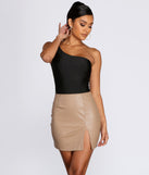Dress up in One Shoulder Basic Bodysuit as your going-out dress for holiday parties, an outfit for NYE, party dress for a girls’ night out, or a going-out outfit for any seasonal event!