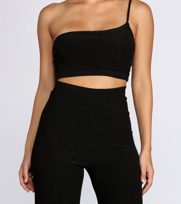 You’ll look stunning in the Shimmer One Shoulder Crop Top when paired with its matching separate to create a glam clothing set perfect for a New Year’s Eve Party Outfit or Holiday Outfit for any event!