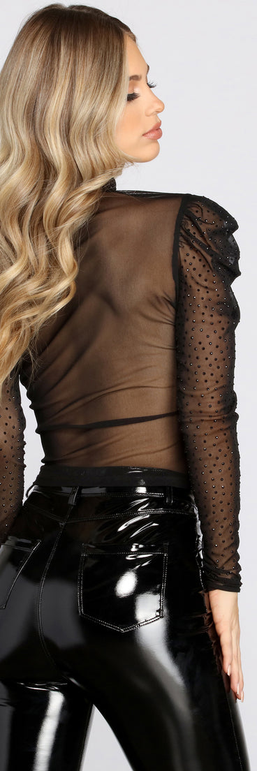 With fun and flirty details, Heat Stone Mesh Puff Sleeve Top shows off your unique style for a trendy outfit for the summer season!