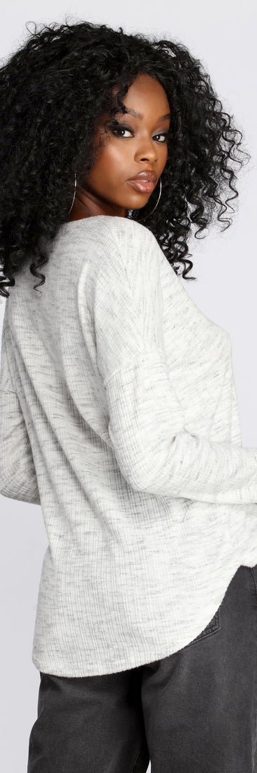 With fun and flirty details, Brushed Knit V-Neck Top shows off your unique style for a trendy outfit for the summer season!