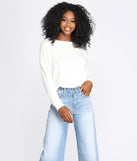 With fun and flirty details, Brushed Knit Boat Neck Pullover shows off your unique style for a trendy outfit for the summer season!