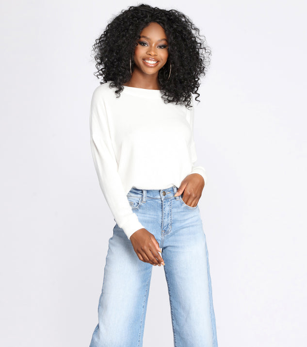 With fun and flirty details, Brushed Knit Boat Neck Pullover shows off your unique style for a trendy outfit for the summer season!