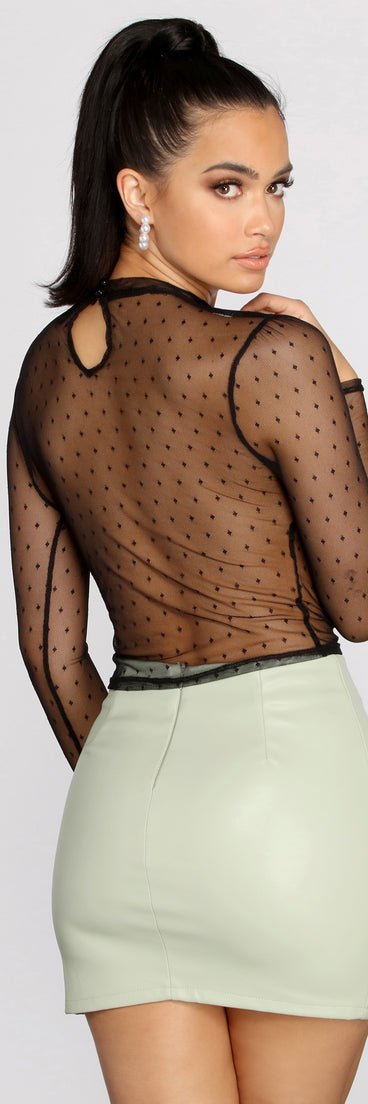 With fun and flirty details, Crushin' On You Mesh Top shows off your unique style for a trendy outfit for the summer season!