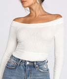 With fun and flirty details, Off The Shoulder Brushed Knit Crop Top shows off your unique style for a trendy outfit for the summer season!