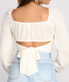 With fun and flirty details, Tied Up Cropped Knit Top shows off your unique style for a trendy outfit for the summer season!