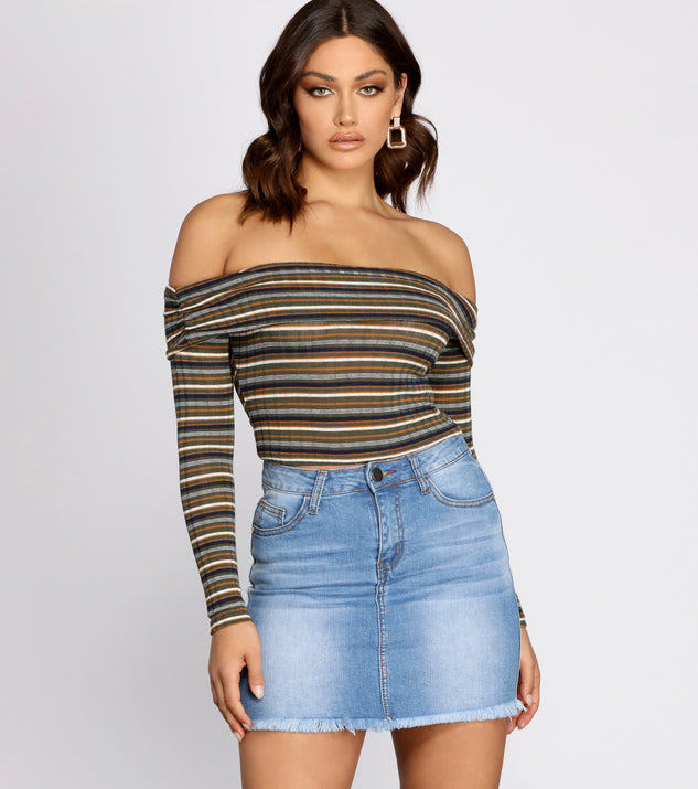 With fun and flirty details, Strut It In Stripes Ribbed Crop Top shows off your unique style for a trendy outfit for the summer season!