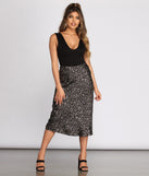 With fun and flirty details, Basic Scoop Neck Knit Bodysuit shows off your unique style for a trendy outfit for the summer season!