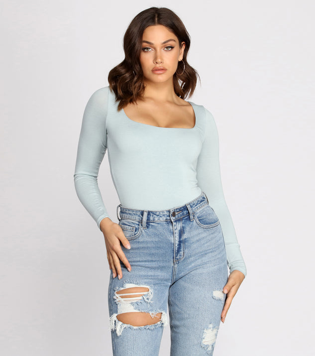 With fun and flirty details, Feelin' Knit Long Sleeve Bodysuit shows off your unique style for a trendy outfit for the summer season!