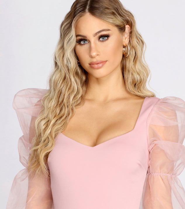Dress up in Essential Organza Puff Sleeve Bodysuit as your going-out dress for holiday parties, an outfit for NYE, party dress for a girls’ night out, or a going-out outfit for any seasonal event!
