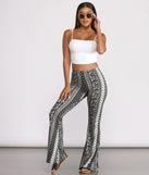 With fun and flirty details, Tie Strap Ruched Crop Tank Top shows off your unique style for a trendy outfit for the summer season!