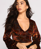 With fun and flirty details, Fall Feels Burnout Knit Crop Top shows off your unique style for a trendy outfit for the summer season!