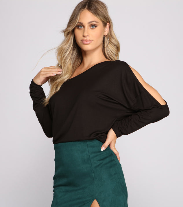 Dress up in Casual Cold Shoulder Knit Top as your going-out dress for holiday parties, an outfit for NYE, party dress for a girls’ night out, or a going-out outfit for any seasonal event!