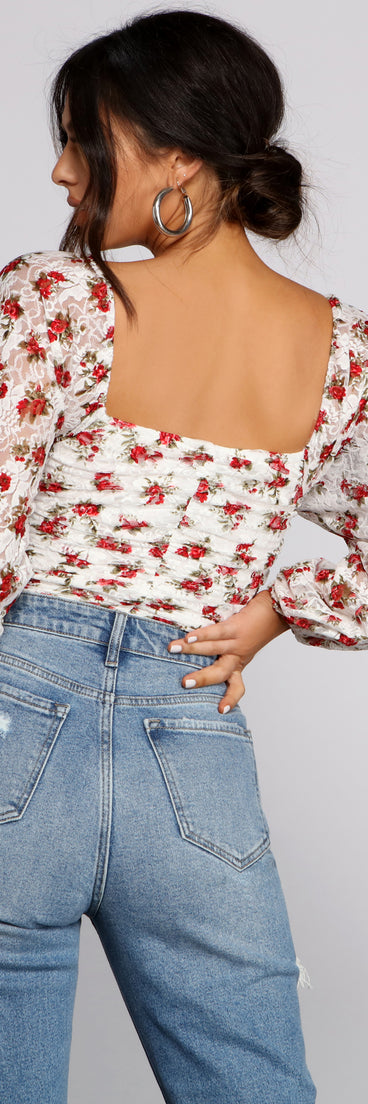 With fun and flirty details, Lace and Love Floral Bodysuit shows off your unique style for a trendy outfit for the summer season!