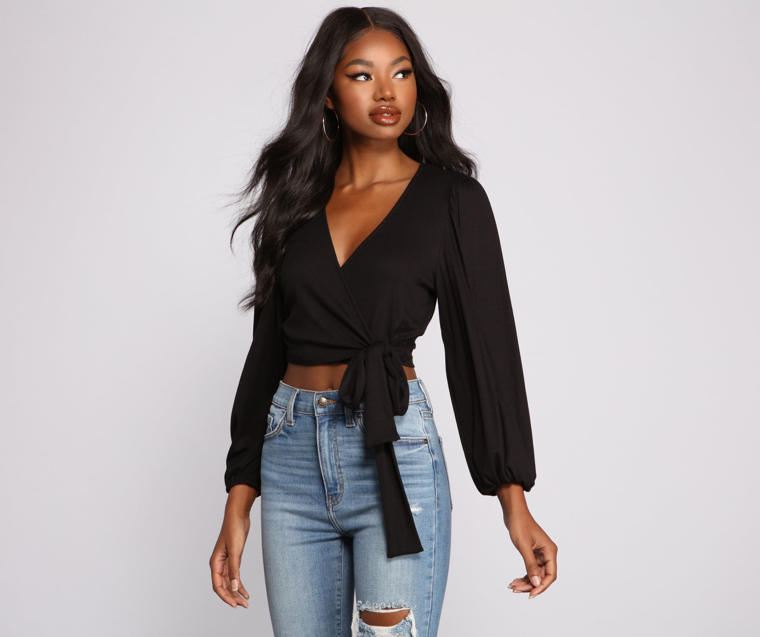 トップス 123XS Effortless Chic Wrap Front Crop Top | Windsor