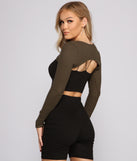 With fun and flirty details, Essential Basic Long Sleeve Topper shows off your unique style for a trendy outfit for the summer season!