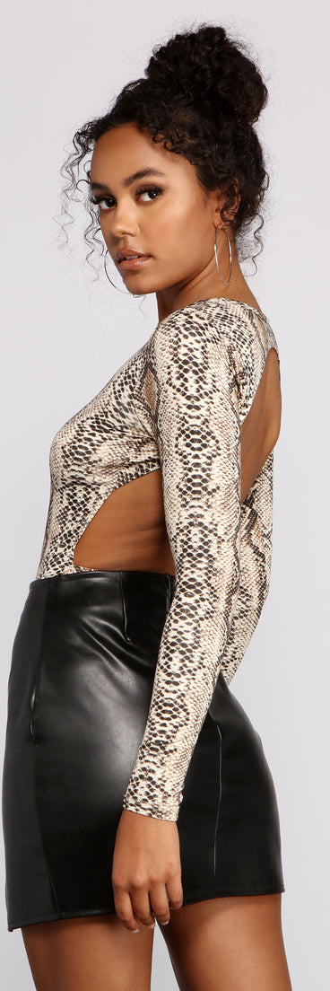 Dress up in Add Some Sass Backless Bodysuit as your going-out dress for holiday parties, an outfit for NYE, party dress for a girls’ night out, or a going-out outfit for any seasonal event!