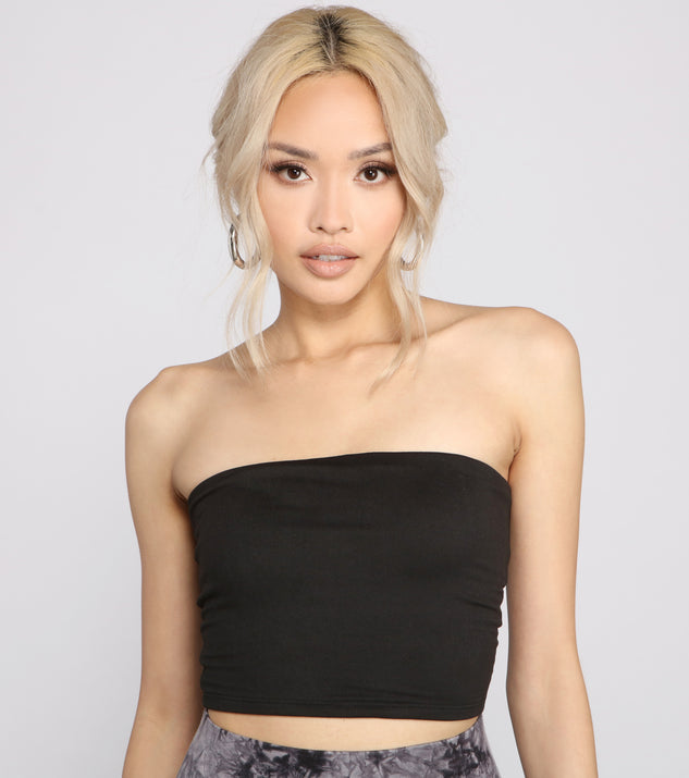 With fun and flirty details, Double Knit Cropped Tube Top shows off your unique style for a trendy outfit for the summer season!