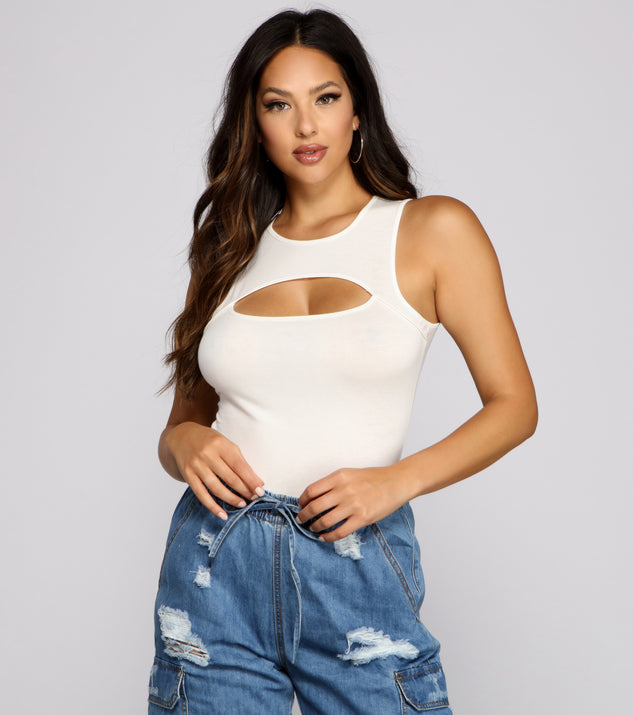 With fun and flirty details, Chic Cuts Knit Tank Top shows off your unique style for a trendy outfit for the summer season!