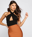 With fun and flirty details, Getting The Ponte Across Halter Corset shows off your unique style for a trendy outfit for the summer season!