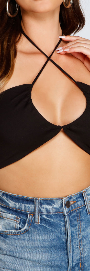 With fun and flirty details, Sultry Style Criss-Cross Halter Top shows off your unique style for a trendy outfit for the summer season!