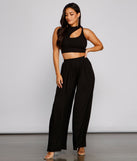 With fun and flirty details, Vacay Vibes Cutout Crop Top shows off your unique style for a trendy outfit for the summer season!