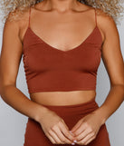 With fun and flirty details, All That Glow Glitter Crop Top shows off your unique style for a trendy outfit for the summer season!